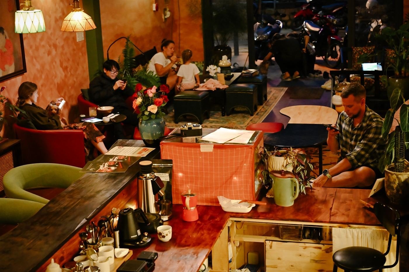 Game night 01 overview – Socialhouse Dalat