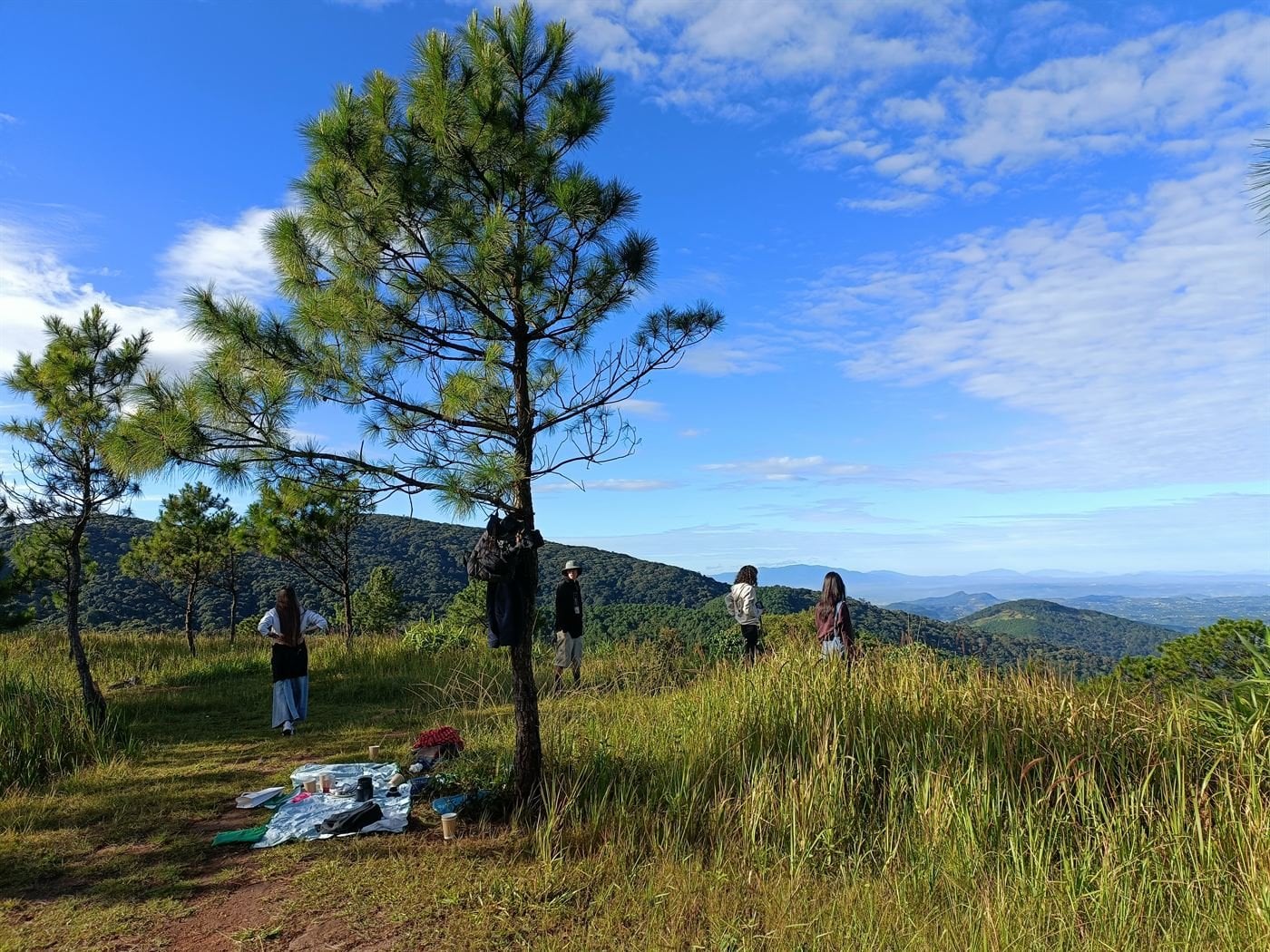 Picnic on the hill – Socialhouse Dalat